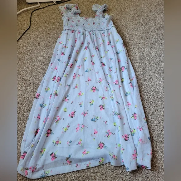 Maternity Motherhood Ditsy Floral Sleeveless Ruffle Shoulder Smocked Dress - Picture 8 of 14